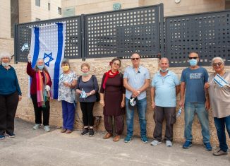 שכירות לגיל הזהב בפרוייקט דונה בחריש בשכונת הפרחים קהילת גמלאים