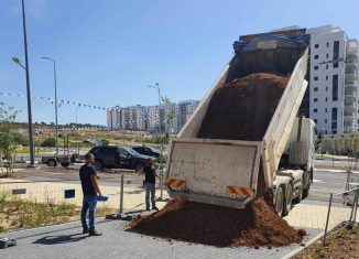 עבודות להקמת האנטנה הסלולרית הראשונה בחריש