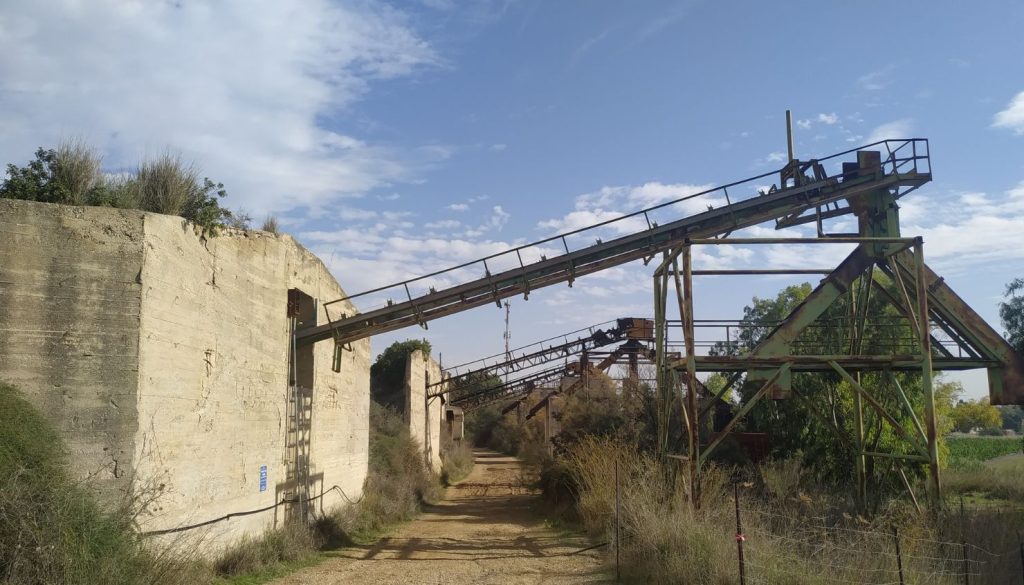 מחצבת בנימינה חוטם הכרמל טיולים