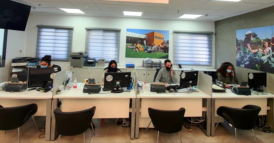 מוקד שירות לתושב מרכז שירות לתושב צילום: דוברות עיריית חריש