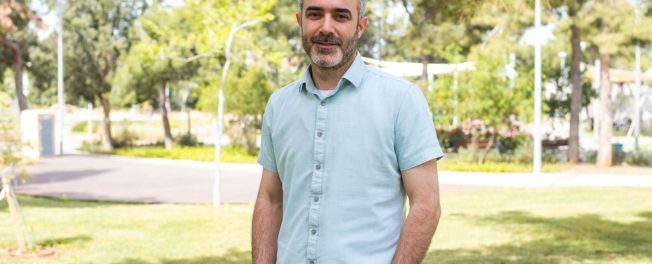 ישראל שלו צילום: מור שקיפי לאטי