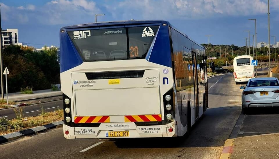 קו 20 אוטובוס תחבורה ציבורית צילום: דוברות עיריית חריש